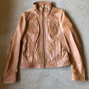 Black Rivet women’s leather bomber jacket